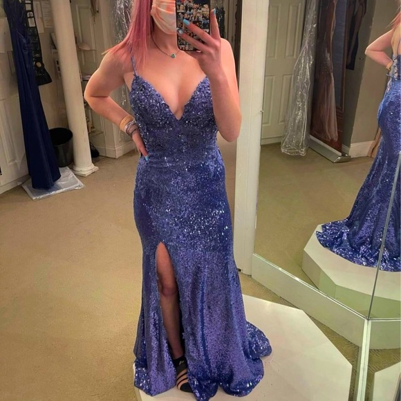 Sherri Hill 54264, Periwinkle Size 0 unaltered, built in padding & lace up back